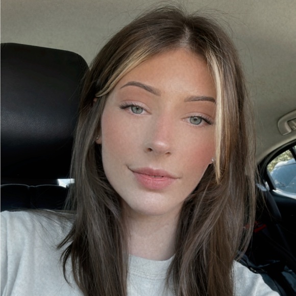 Meet your Posher, Brianne - Picture 6 of 6